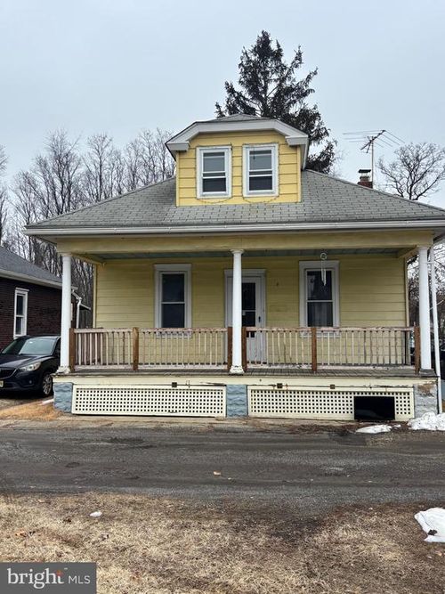 2 Blacks Ter, PAULSBORO, NJ, 08066-1118 | Card Image