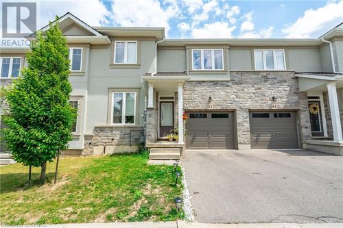 43-120 Vineberg Dr, Hamilton, ON, L8W0B5 | Card Image