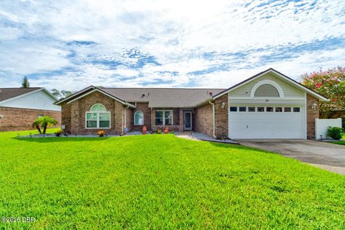 18 Carriage Creek Way, Ormond Beach, FL, 32174-6749 | Card Image