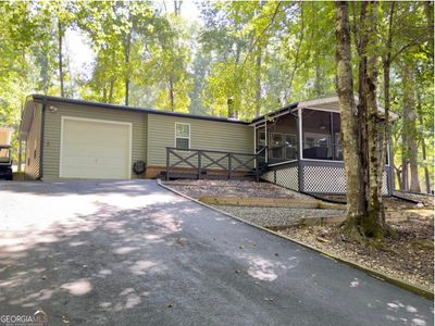 185 Bass Ridge Drive, Home with 2 bedrooms, 2 bathrooms and null parking in Blairsville GA | Image 2