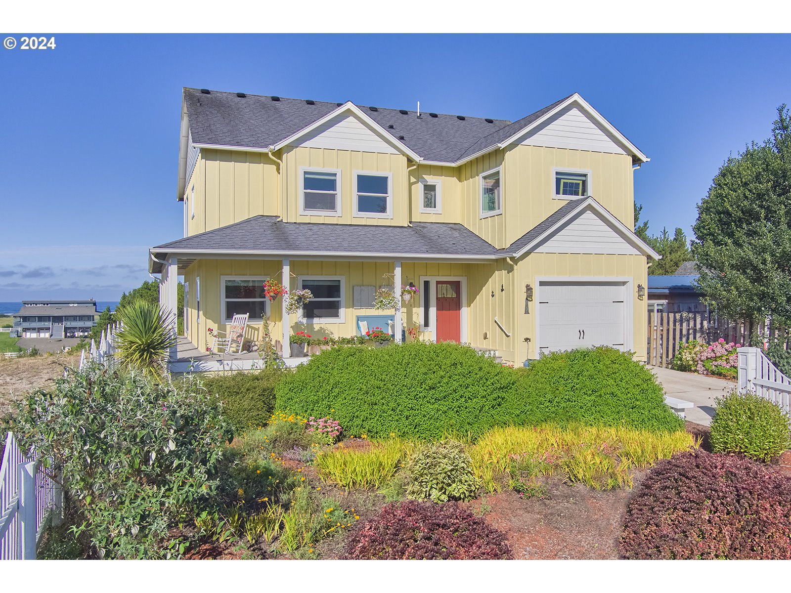 K Pl, Ocean Park, WA 98640