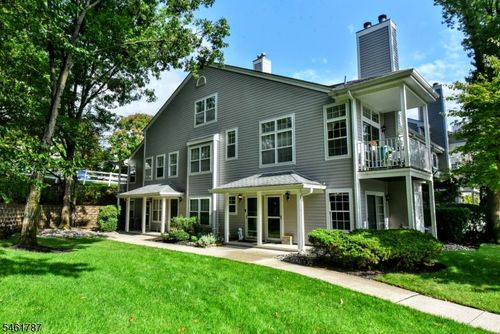 1098-1098 Devon Ct, Mahwah, NJ, 07430-3244 | Card Image