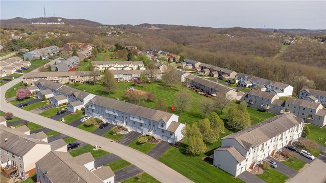 841 Sunset Cir, Townhouse with 3 bedrooms, 4 bathrooms and 2 parking in Cranberry Twp PA | Image 36