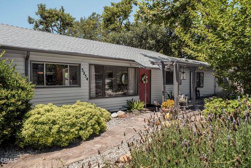 3254 Los Olivos Ln, La Crescenta, CA, 91214-1237 | Card Image