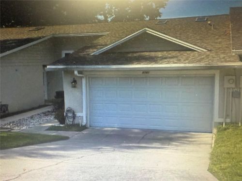 8741 Village Green Blvd, CLERMONT, FL, 34711-8577 | Card Image