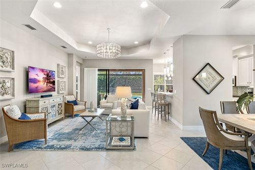 4194 Aspen Chase Dr, NAPLES, FL, 34119-8748 | Card Image