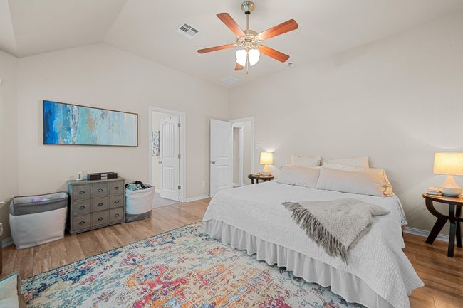 327 Saffron Spgs, House other with 3 bedrooms, 2 bathrooms and 4 parking in Buda TX | Image 21