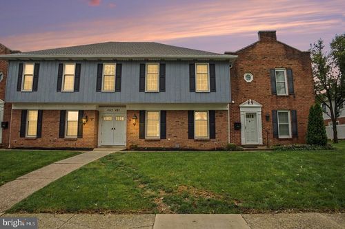 465 W Caracas Ave, HERSHEY, PA, 17033-1618 | Card Image