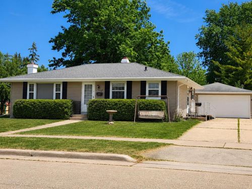 1121 Calder Street, MENASHA, WI, 54952 | Card Image
