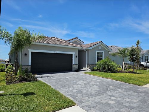 2437 Orchard St, NAPLES, FL, 34120-5649 | Card Image