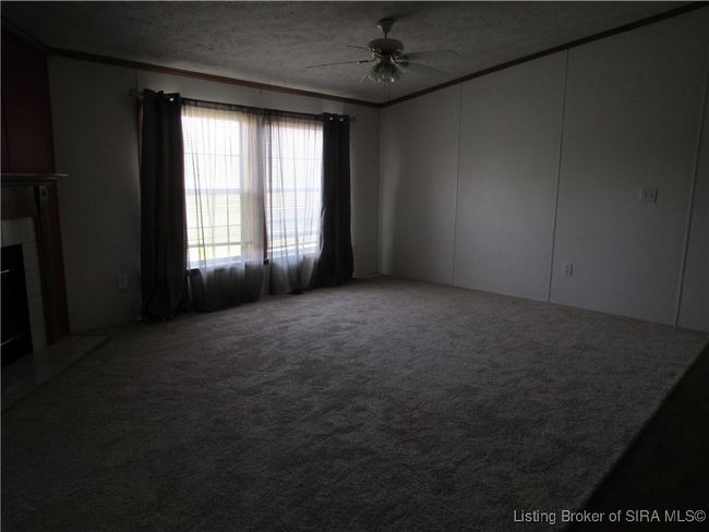 family room or dining room | Image 32