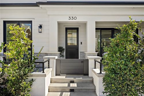 330 Onyx Ave, Newport Beach, CA, 92662-1212 | Card Image