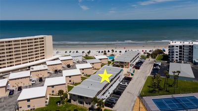 30 - 507 N Atlantic Avenue, Condo with 2 bedrooms, 2 bathrooms and null parking in New Smyrna Beach FL | Image 1