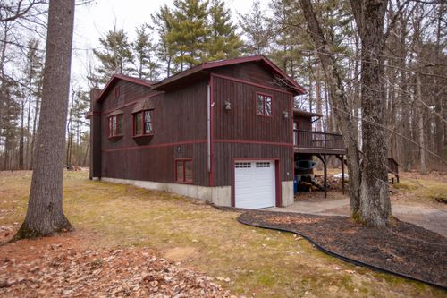 8 Northwood Ave, Peru, NY, 12972-5035 | Card Image