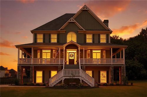 96 River Walk Pkwy, Euharlee, GA, 30145-2890 | Card Image