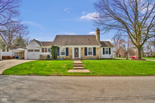 2245 Washington St, Columbus, IN, 47201-4117 | Card Image