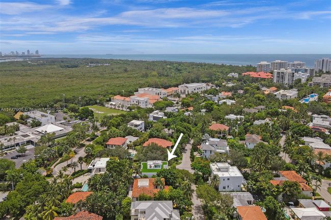 201 Buttonwood Dr, House other with 5 bedrooms, 7 bathrooms and null parking in Key Biscayne FL | Image 79