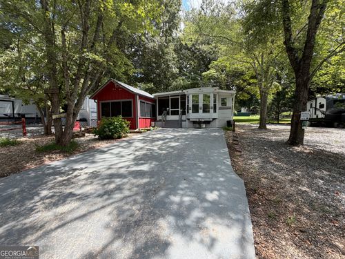 66 Maple Wood Ln, Cleveland, GA, 30528-2192 | Card Image