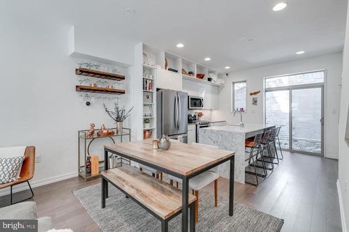 938 N Leithgow St, PHILADELPHIA, PA, 19123-1440 | Card Image