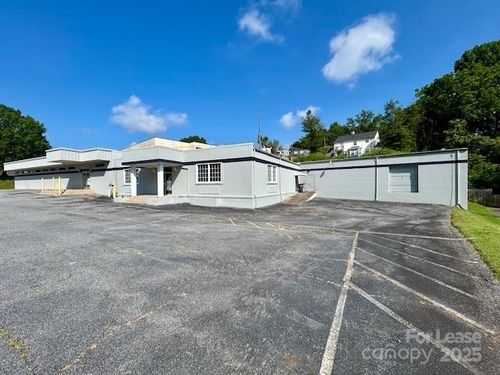 532 Harper Ave Nw, Lenoir, NC, 28645-5073 | Card Image