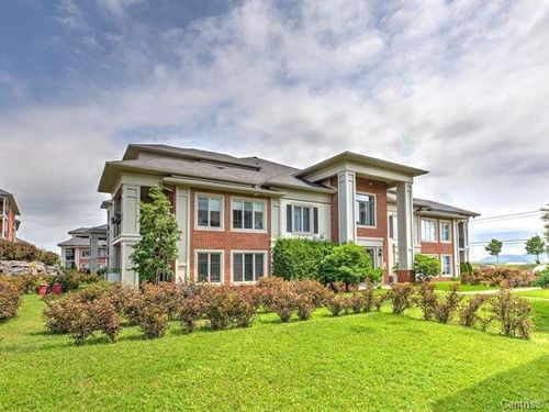 8-784 Rue Des Sureaux, Boucherville, QC, J4B0C8 | Card Image