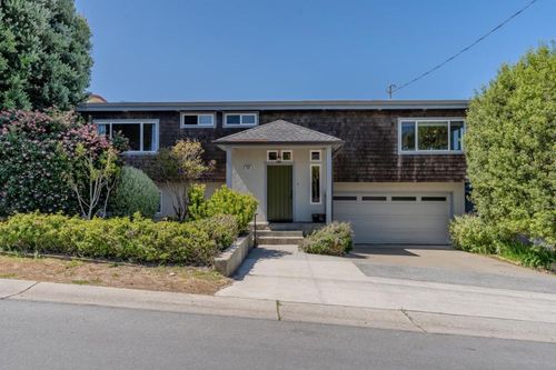 346 12th St, Montara, CA, 94037-9888 | Card Image
