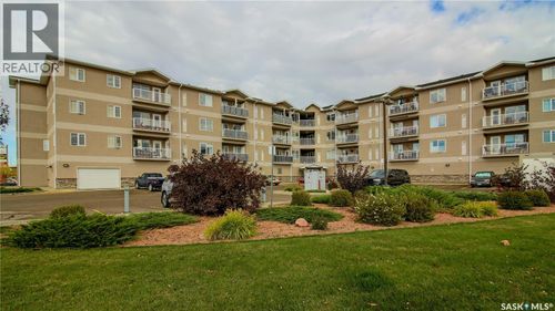 108-3730 E Eastgate Dr, Regina, SK, S4Z0A1 | Card Image