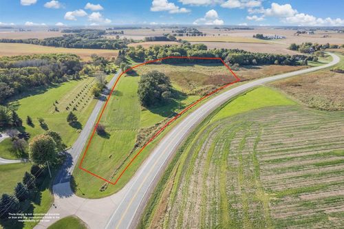 11.18 Hillcrest Rd, JUNEAU, WI, 53039 | Card Image