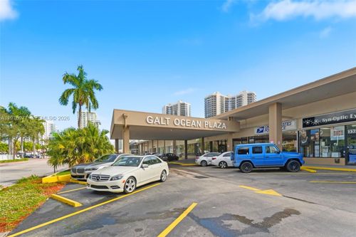 3348-3302 Ne 34th St, Fort Lauderdale, FL, 33308-6906 | Card Image