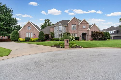 3036 Tanglewood Dr, Springdale, AR, 72764-1370 | Card Image