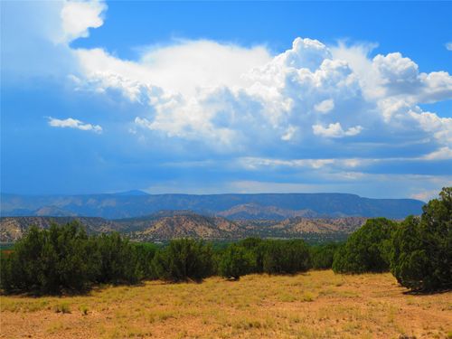 6 Private Drive 1613b, Medanales, NM, 87548-9004 | Card Image