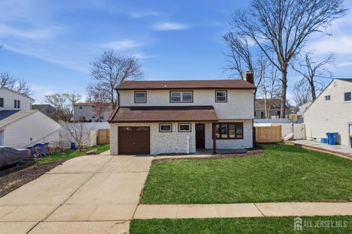 11 Lincroft Ave, Old Bridge, NJ, 08857-2107 | Card Image