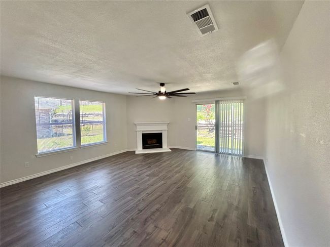 1712 Creekside Ave, House other with 4 bedrooms, 2 bathrooms and null parking in Sherman TX | Image 12