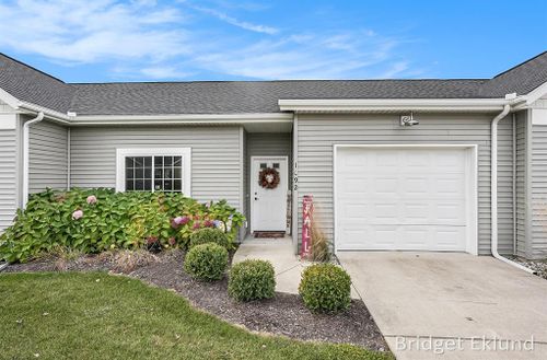 3-1092 Country Air Drive, Leighton Twp, MI, 49348 | Card Image