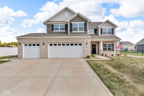 73 Larimar Way, Whiteland, IN, 46184-7018 | Card Image