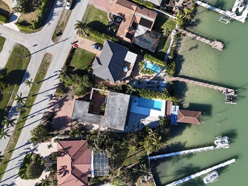 11 Capri Blvd, NAPLES, FL, 34113-4002 | Card Image