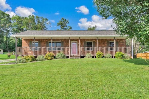 159 Highfield Cir, Rocky Mount, VA, 24151-5307 | Card Image
