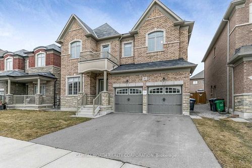 6 Nadmarc St, Brampton, ON, L6P4J5 | Card Image