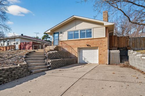 6312 Knoll St N, Minneapolis, MN, 55427-4226 | Card Image