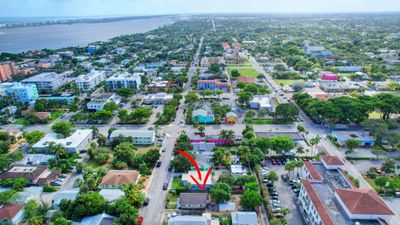 117 N Ocean Breeze, House other with 2 bedrooms, 1 bathrooms and null parking in Lake Worth Beach FL | Image 3