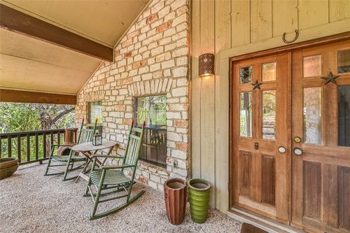 466 Spiller Ln, West Lake Hills, TX, 78746-4437 | Card Image