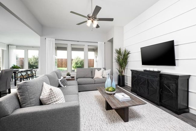 2224 Oak Branch Trl, House other with 3 bedrooms, 3 bathrooms and null parking in Midlothian TX | Image 8