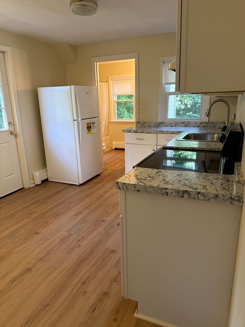 apt-3t-23 Sunnyside Ave, Hanover, MA, 02339-2469 | Card Image