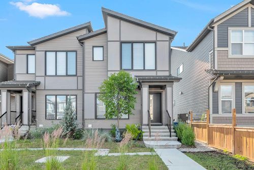 1121 Chinook Gate Bay Sw, Airdrie, AB, T4B5J1 | Card Image