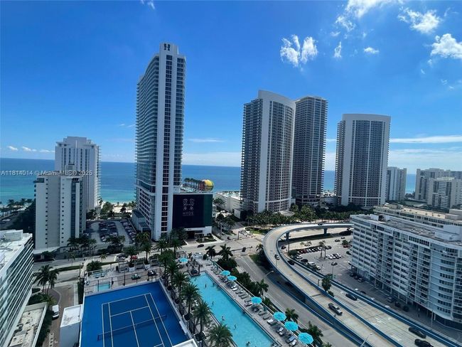 R1707 - 4010 S Ocean Dr, Condo with 2 bedrooms, 2 bathrooms and null parking in Hollywood FL | Image 14