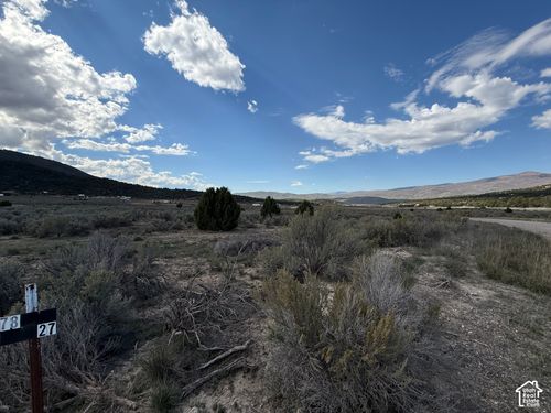 27-27 Mountain Hollow Dr, Fairview, UT, 84629 | Card Image