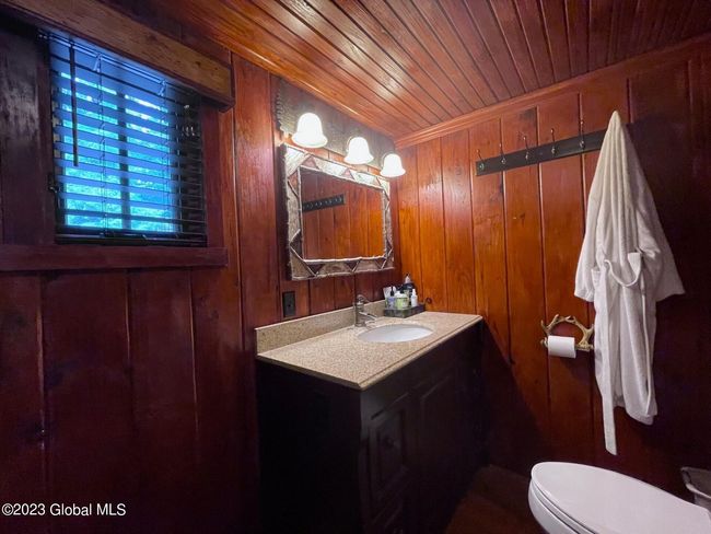2nd En Suite Bath. | Image 83