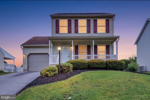 13 Kingsbridge Cir, CARLISLE, PA, 17013-4807 | Card Image