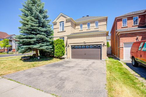35 Ridgecrest Rd, Markham, ON, L6C2V2 | Card Image