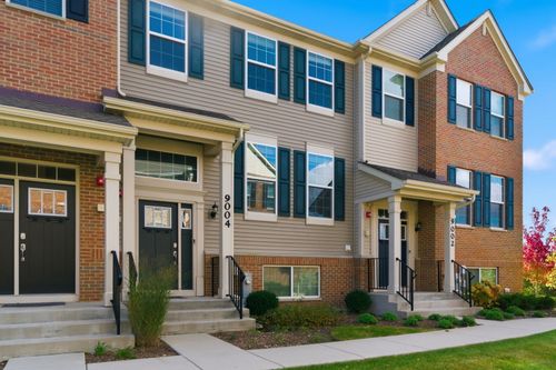 9004 Dolby St, Huntley, IL, 60142-6041 | Card Image